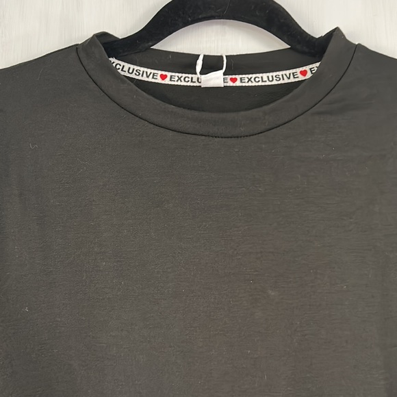 Black and white 3/4 sleeve dress - Picture 2 of 6